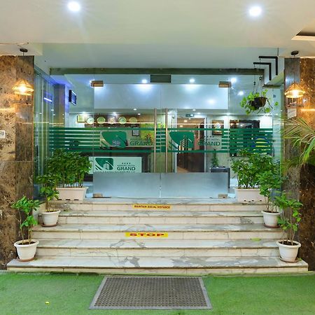 Airport Hotel Grand By Fantasia Yeni Delhi Dış mekan fotoğraf
