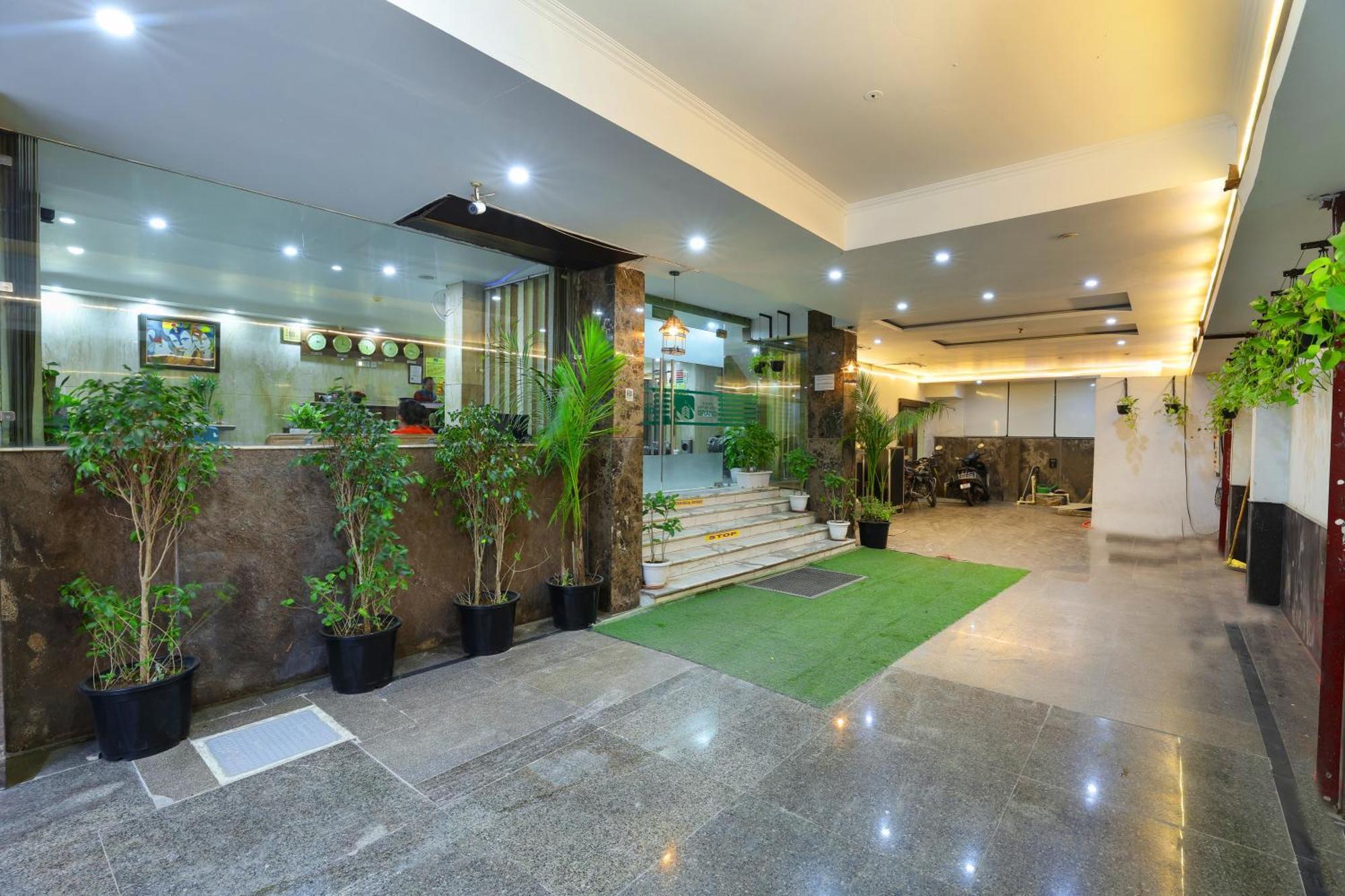 Airport Hotel Grand By Fantasia Yeni Delhi Dış mekan fotoğraf