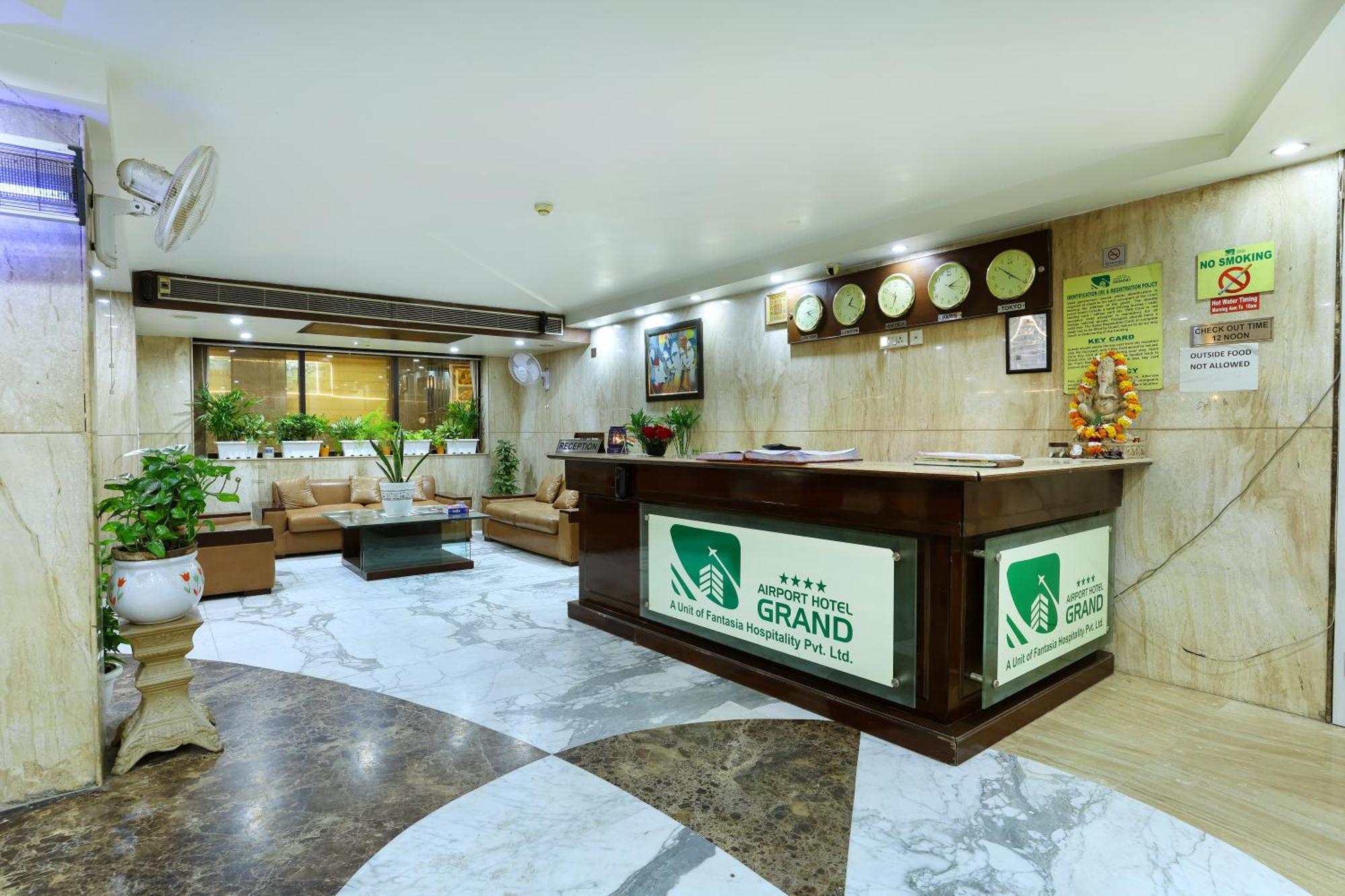 Airport Hotel Grand By Fantasia Yeni Delhi Dış mekan fotoğraf
