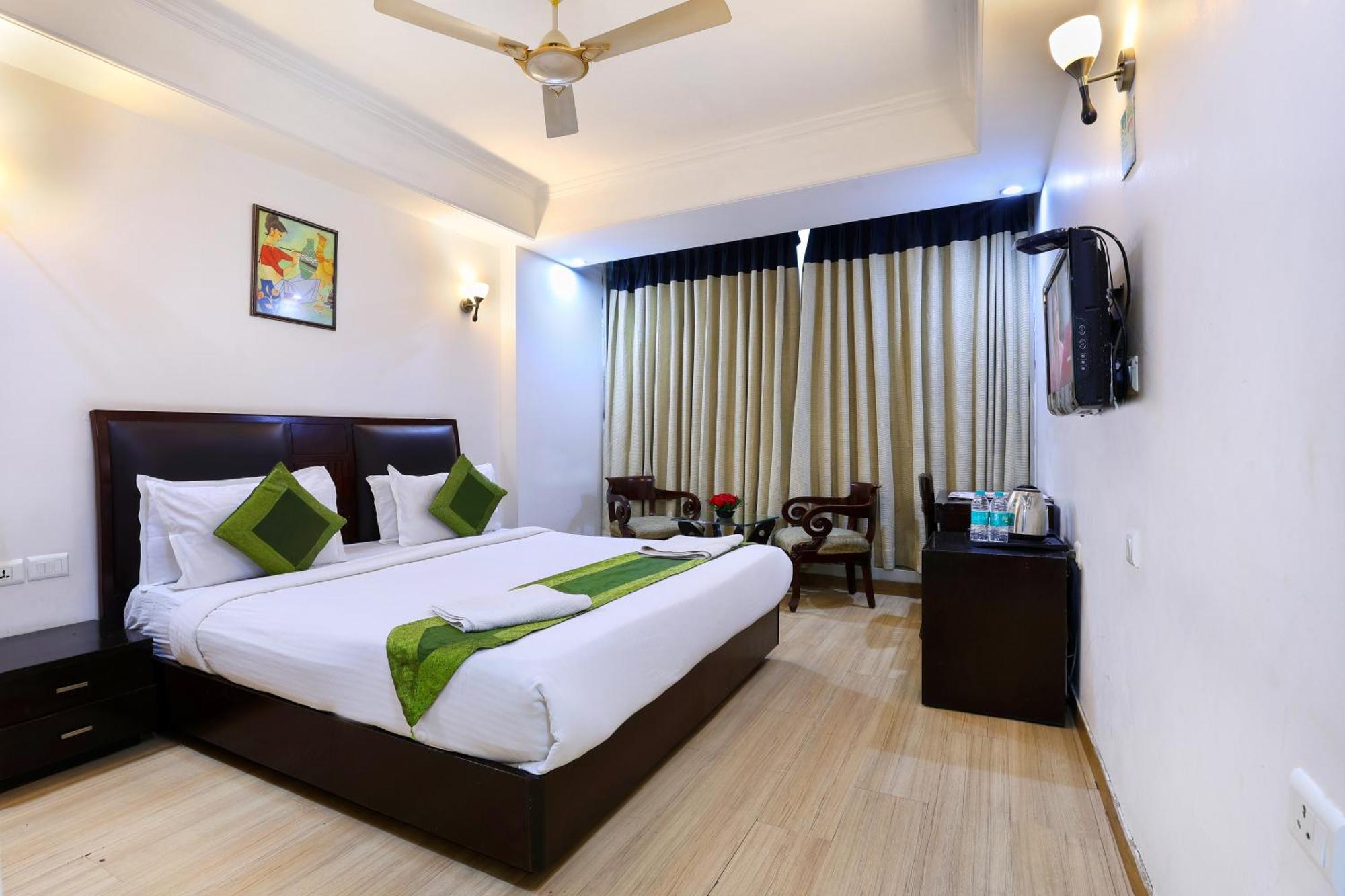 Airport Hotel Grand By Fantasia Yeni Delhi Dış mekan fotoğraf
