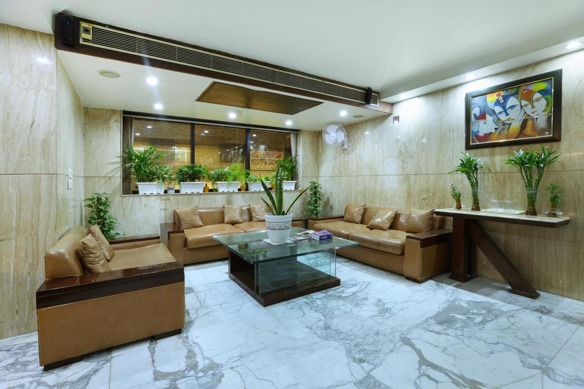 Airport Hotel Grand By Fantasia Yeni Delhi Dış mekan fotoğraf